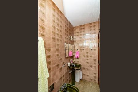 Casa à venda com 480m², 6 quartos e 5 vagasBanheiro da Suíte 2