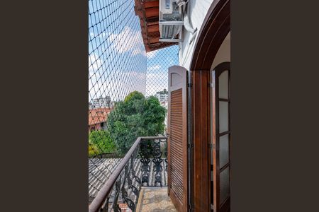 Casa à venda com 480m², 6 quartos e 5 vagasSuíte 1