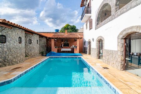 Casa à venda com 480m², 6 quartos e 5 vagasPiscina