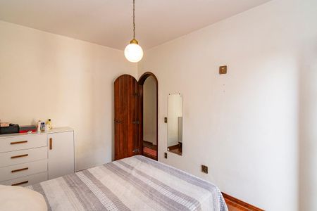 Casa à venda com 480m², 6 quartos e 5 vagasQuarto 3