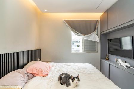 Apartamento à venda com 180m², 3 quartos e 2 vagas Apartamento à venda com 180m², 3 quartos e 2 vagasSuíte