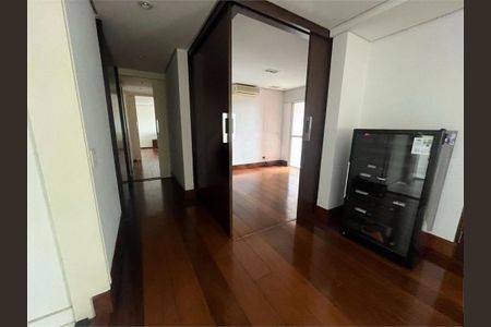 Apartamento à venda com 2 quartos, 220m² em Vila Andrade, São Paulo