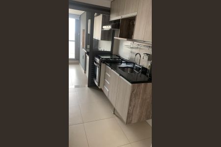 Apartamento para alugar com 70m², 2 quartos e 2 vagas Apartamento para alugar com 70m², 2 quartos e 2 vagasCozinha