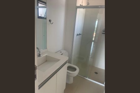 Apartamento para alugar com 70m², 2 quartos e 2 vagas Apartamento para alugar com 70m², 2 quartos e 2 vagasBanheiro