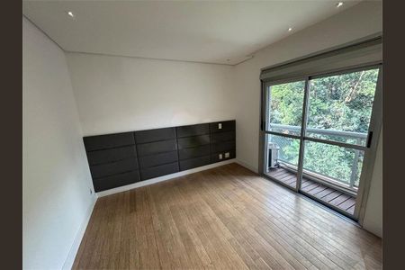 Apartamento à venda com 142m², 2 quartos e 3 vagas