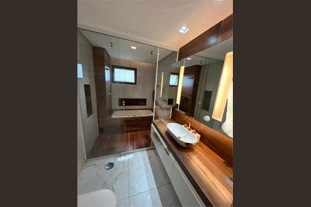 Apartamento à venda com 142m², 2 quartos e 3 vagas