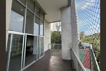 Apartamento à venda com 142m², 2 quartos e 3 vagas