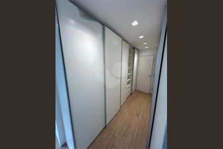Apartamento à venda com 142m², 2 quartos e 3 vagas