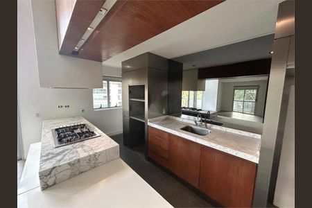 Apartamento à venda com 142m², 2 quartos e 3 vagas