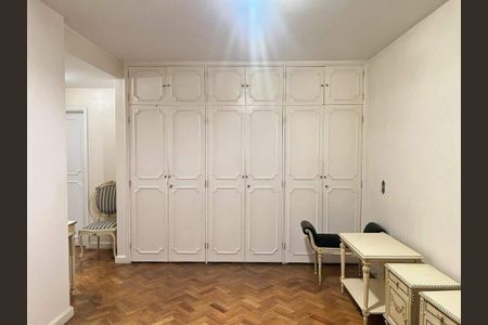 Apartamento à venda com 178m², 4 quartos e 2 vagas