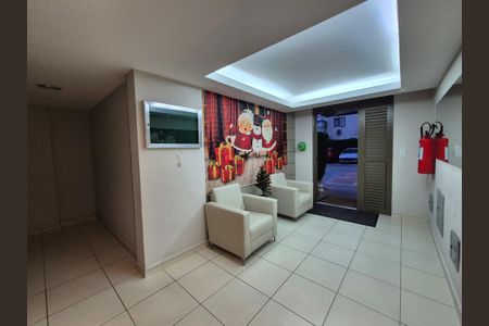Apartamento à venda com 70m², 2 quartos e 1 vagaHall de entrada