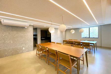 Apartamento para alugar com 62m², 2 quartos e 2 vagasÁrea comum - Salão de festas