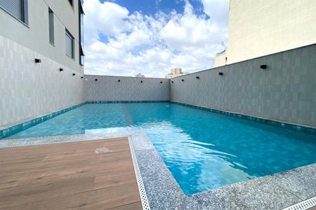 Apartamento para alugar com 62m², 2 quartos e 2 vagasÁrea comum - Piscina