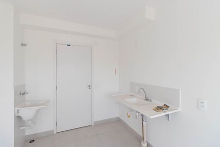 Apartamento à venda com 32m², 2 quartos e sem vagaSala/Cozinha