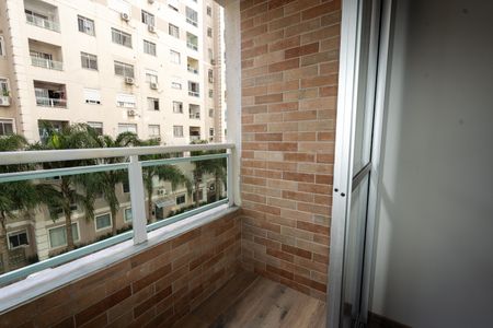 Varanda da Sala de apartamento à venda com 2 quartos, 48m² em Morro Santana, Porto Alegre