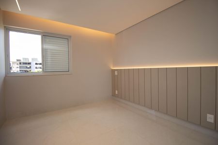 Apartamento para alugar com 122m², 3 quartos e sem vaga Apartamento para alugar com 122m², 3 quartos e sem vagaQuarto 2