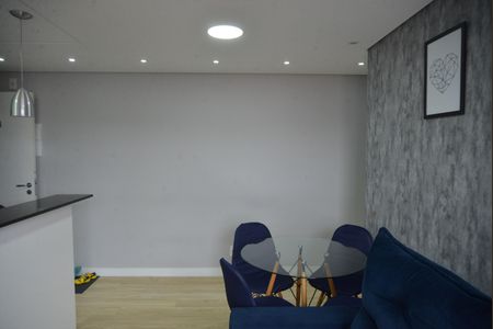 Sala de apartamento à venda com 2 quartos, 47m² em Parque das Nações, Santo André