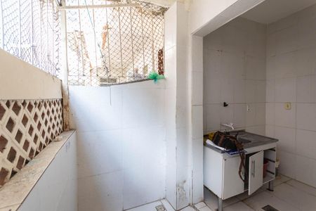 Apartamento à venda com 65m², 2 quartos e 1 vagaÁrea de Serviço