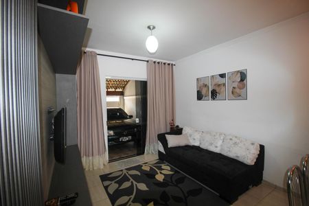 Casa para alugar com 3 quartos, 130m² em Jardim Santa Catarina, Sorocaba