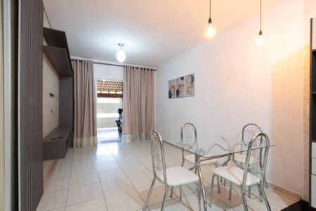 Sala de casa para alugar com 3 quartos, 130m² em Jardim Santa Catarina, Sorocaba
