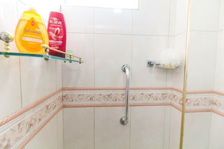 Apartamento à venda com 62m², 2 quartos e 1 vaga Apartamento à venda com 62m², 2 quartos e 1 vagaBanheiro