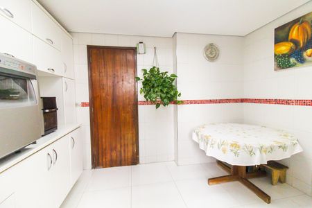 Apartamento à venda com 62m², 2 quartos e 1 vaga Apartamento à venda com 62m², 2 quartos e 1 vagaCozinha