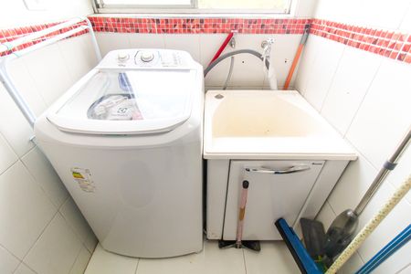 Apartamento à venda com 62m², 2 quartos e 1 vaga Apartamento à venda com 62m², 2 quartos e 1 vagaÁrea de Serviço