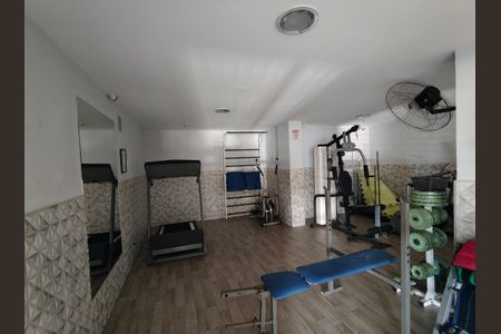 Apartamento à venda com 80m², 2 quartos e 1 vaga Apartamento à venda com 80m², 2 quartos e 1 vagaAcademia