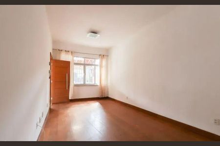 Casa à venda com 4 quartos, 220m² em Vila Congonhas, São Paulo