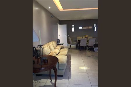 Apartamento à venda com 4 quartos, 217m² em Icaraí, Niterói