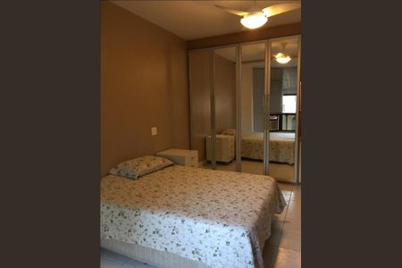 Apartamento à venda com 4 quartos, 217m² em Icaraí, Niterói