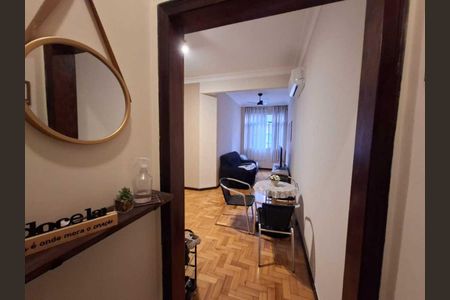 Apartamento à venda com 73m², 2 quartos e sem vaga