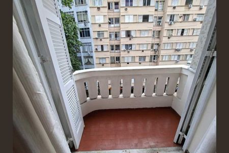 Apartamento à venda com 73m², 2 quartos e sem vaga