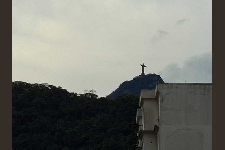 Apartamento à venda com 73m², 2 quartos e sem vaga