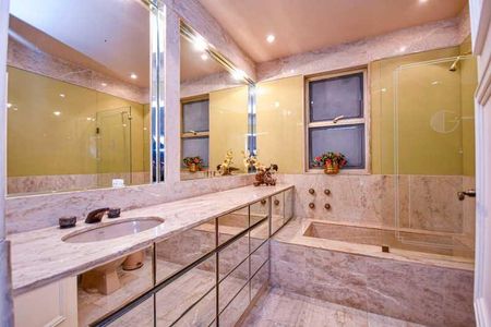 Apartamento à venda com 662m², 4 quartos e 2 vagas