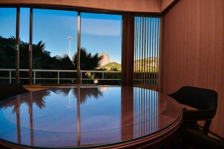 Apartamento à venda com 662m², 4 quartos e 2 vagas