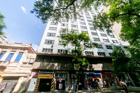 Apartamento à venda com 50m², 2 quartos e sem vaga Apartamento à venda com 50m², 2 quartos e sem vagaFachada do Prédio