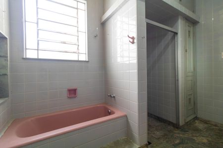 Casa para alugar com 60m², 2 quartos e sem vagaBanheiro