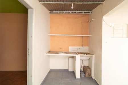Casa para alugar com 40m², 2 quartos e sem vaga Casa para alugar com 40m², 2 quartos e sem vagaCozinha e Área de Serviço