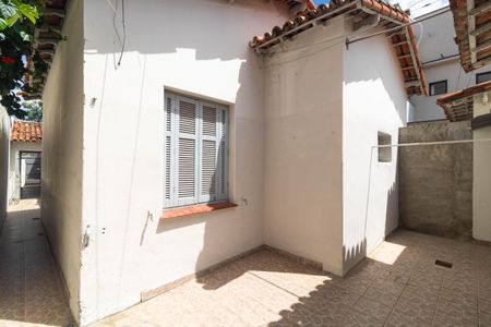 Casa para alugar com 40m², 2 quartos e sem vaga Casa para alugar com 40m², 2 quartos e sem vagaQuintal