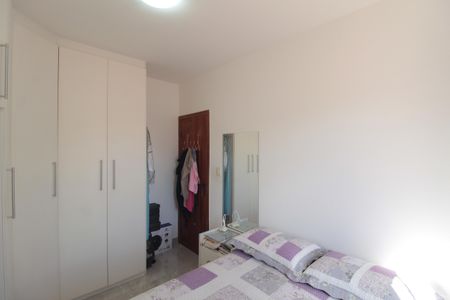 Apartamento à venda com 72m², 2 quartos e 1 vagaQuarto 2
