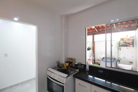 Apartamento à venda com 72m², 2 quartos e 1 vagaCozinha