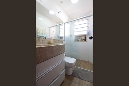 Apartamento à venda com 72m², 2 quartos e 1 vagaBanheiro Social