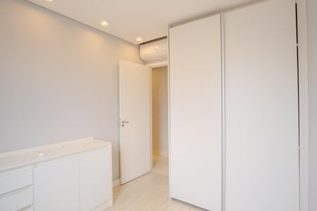 Apartamento à venda com 74m², 2 quartos e 2 vagasQuarto