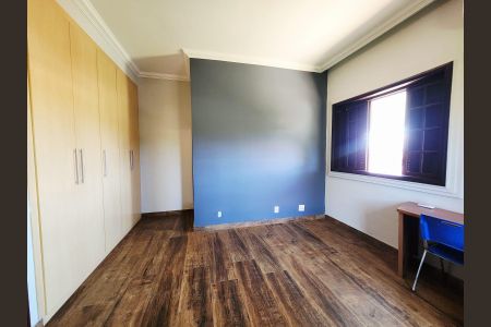 Casa para alugar com 2100m², 5 quartos e 10 vagas