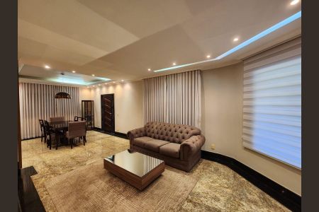 Casa para alugar com 2100m², 5 quartos e 10 vagas