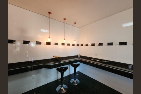 Casa para alugar com 2100m², 5 quartos e 10 vagas