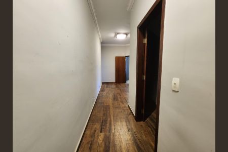 Casa para alugar com 2100m², 5 quartos e 10 vagas