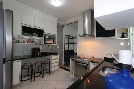 Apartamento à venda com 105m², 3 quartos e 2 vagasCozinha