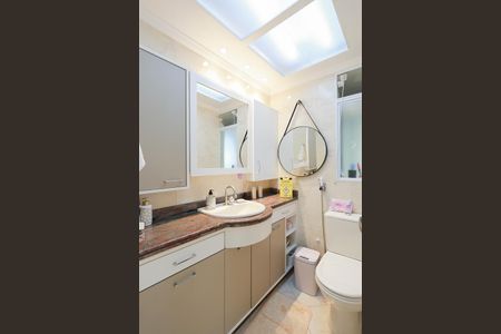 Apartamento à venda com 87m², 2 quartos e 1 vagaBanheiro social